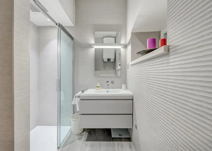 Daire Funky Donkey Split